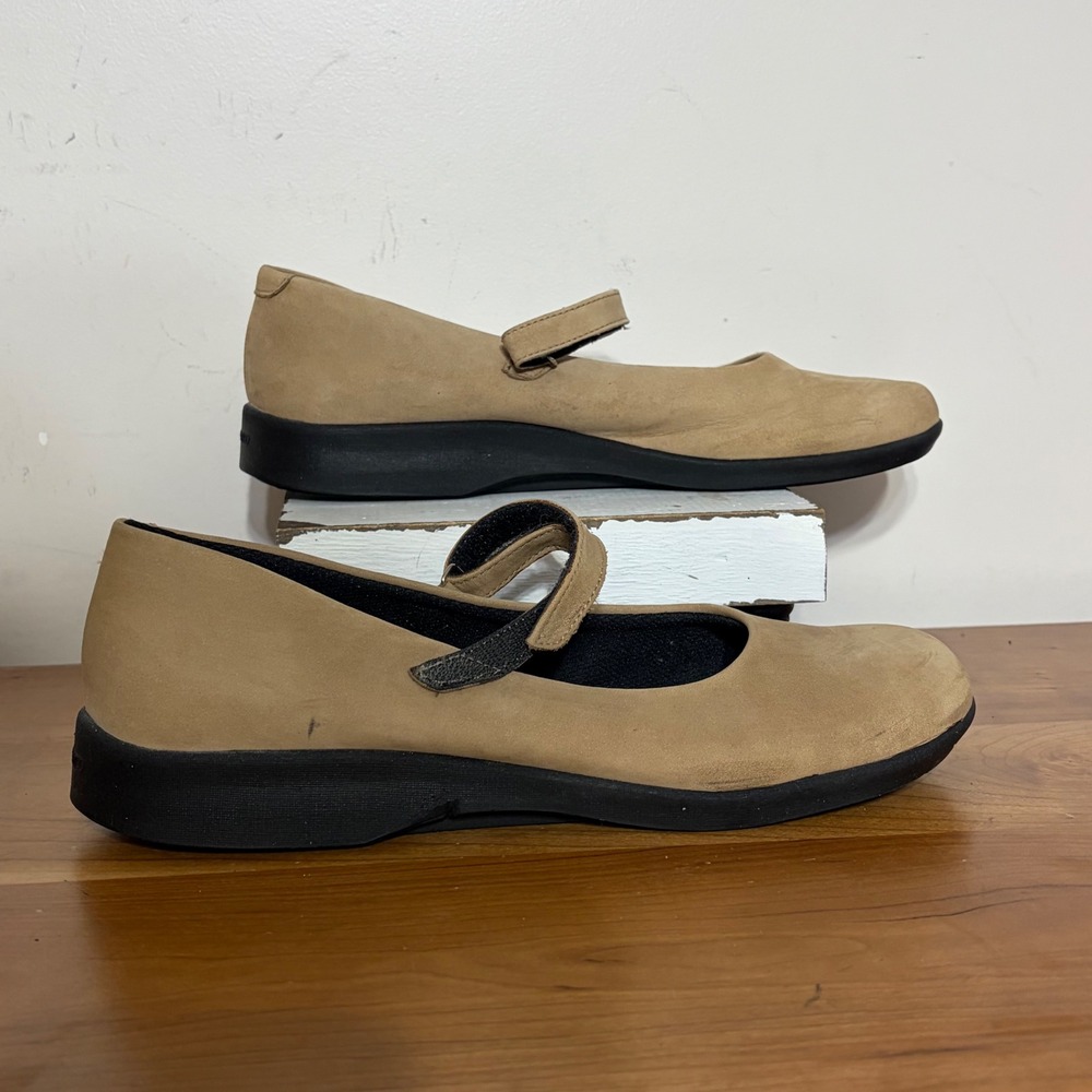 Arcopedico Lytech Mary Jane Flats Tan Beige Comfort Shoes Size 42 9 Portugal